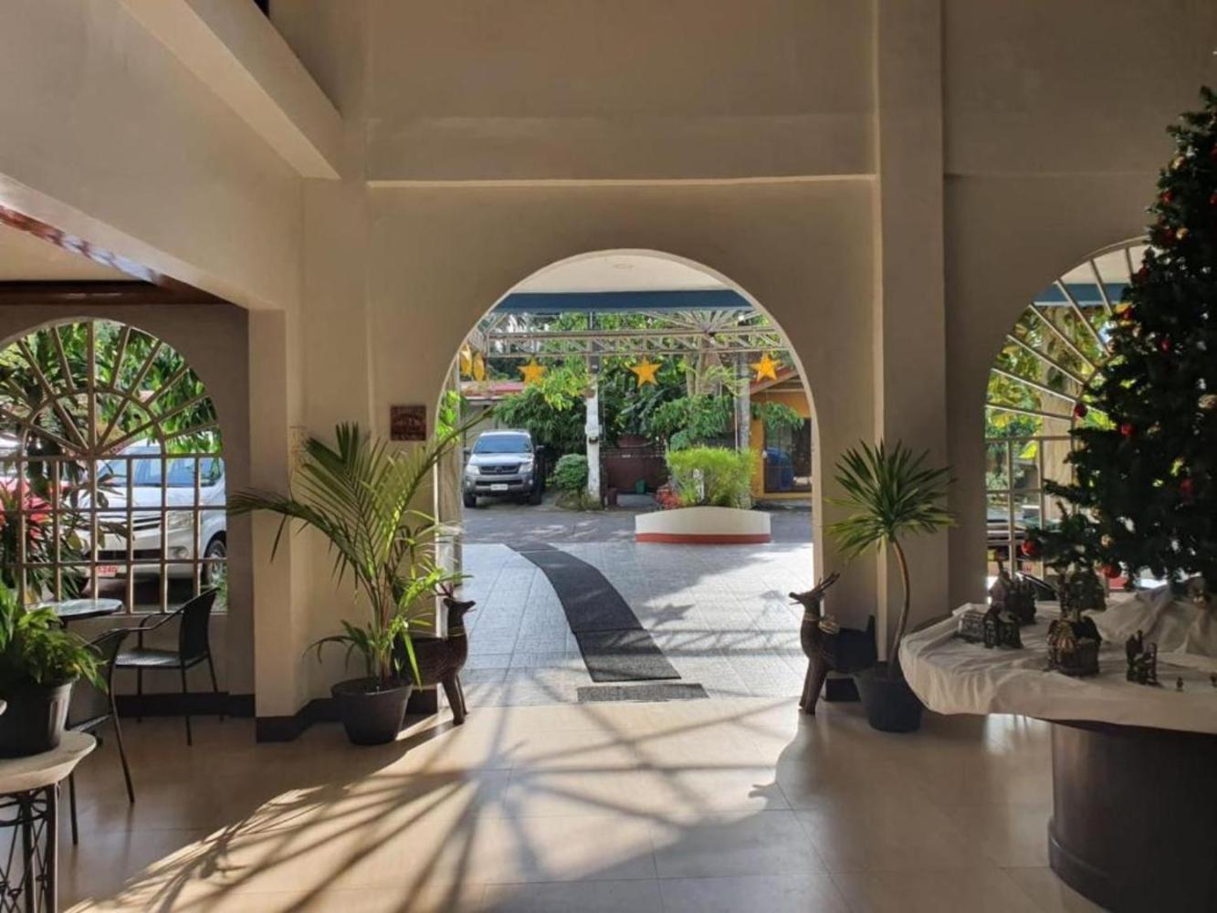 Fernando'S Hotel Sorsogon Zewnętrze zdjęcie