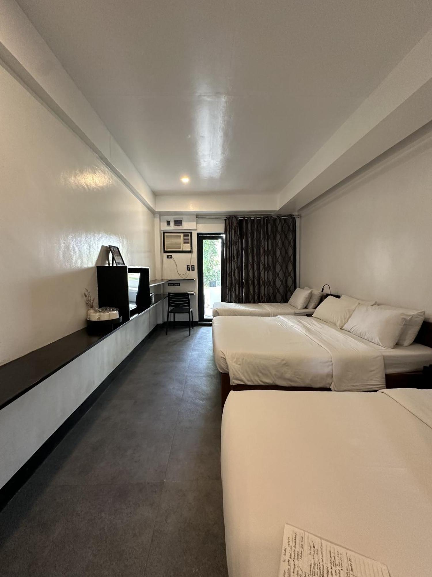 Fernando'S Hotel Sorsogon Zewnętrze zdjęcie