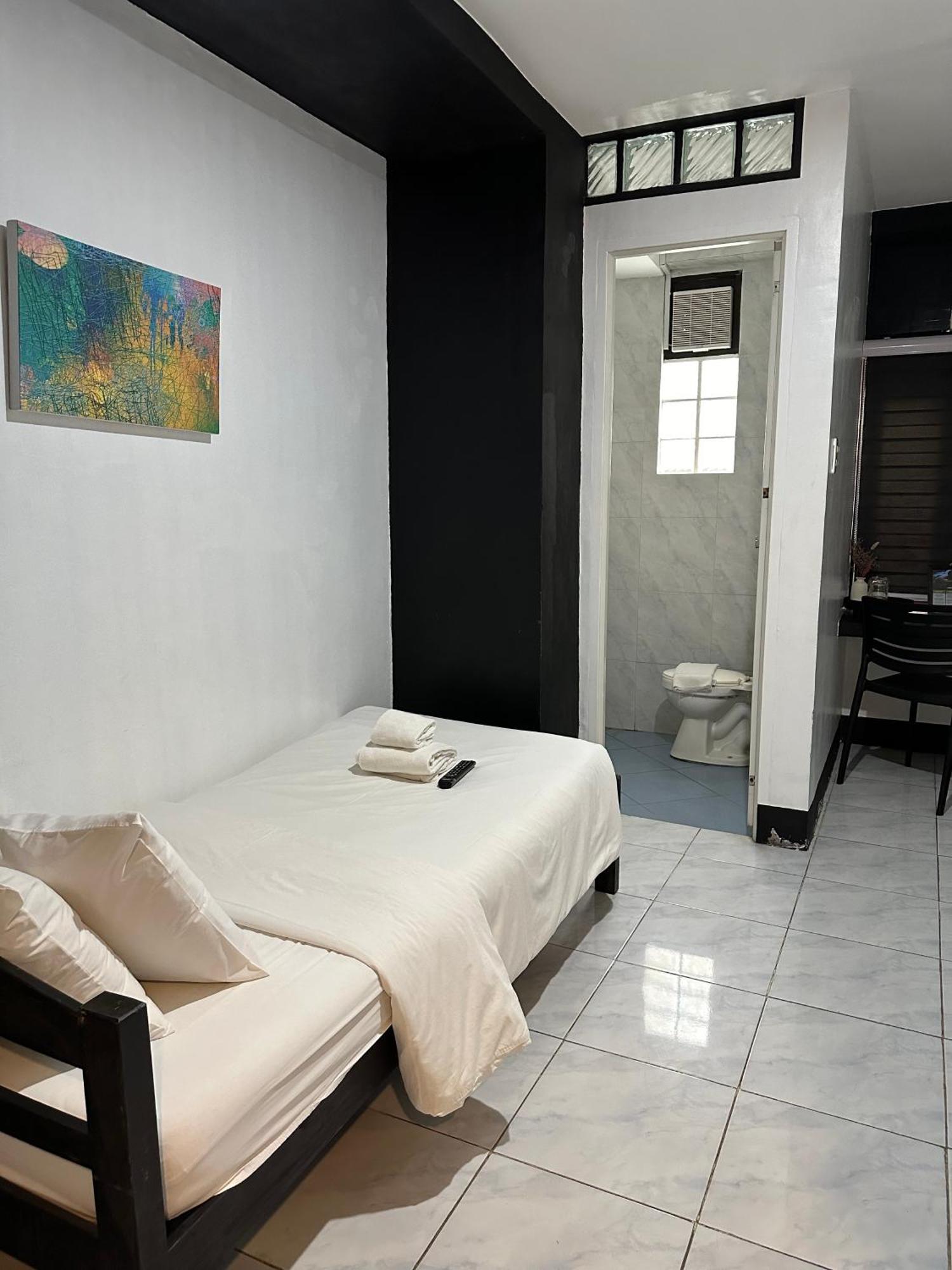 Fernando'S Hotel Sorsogon Zewnętrze zdjęcie