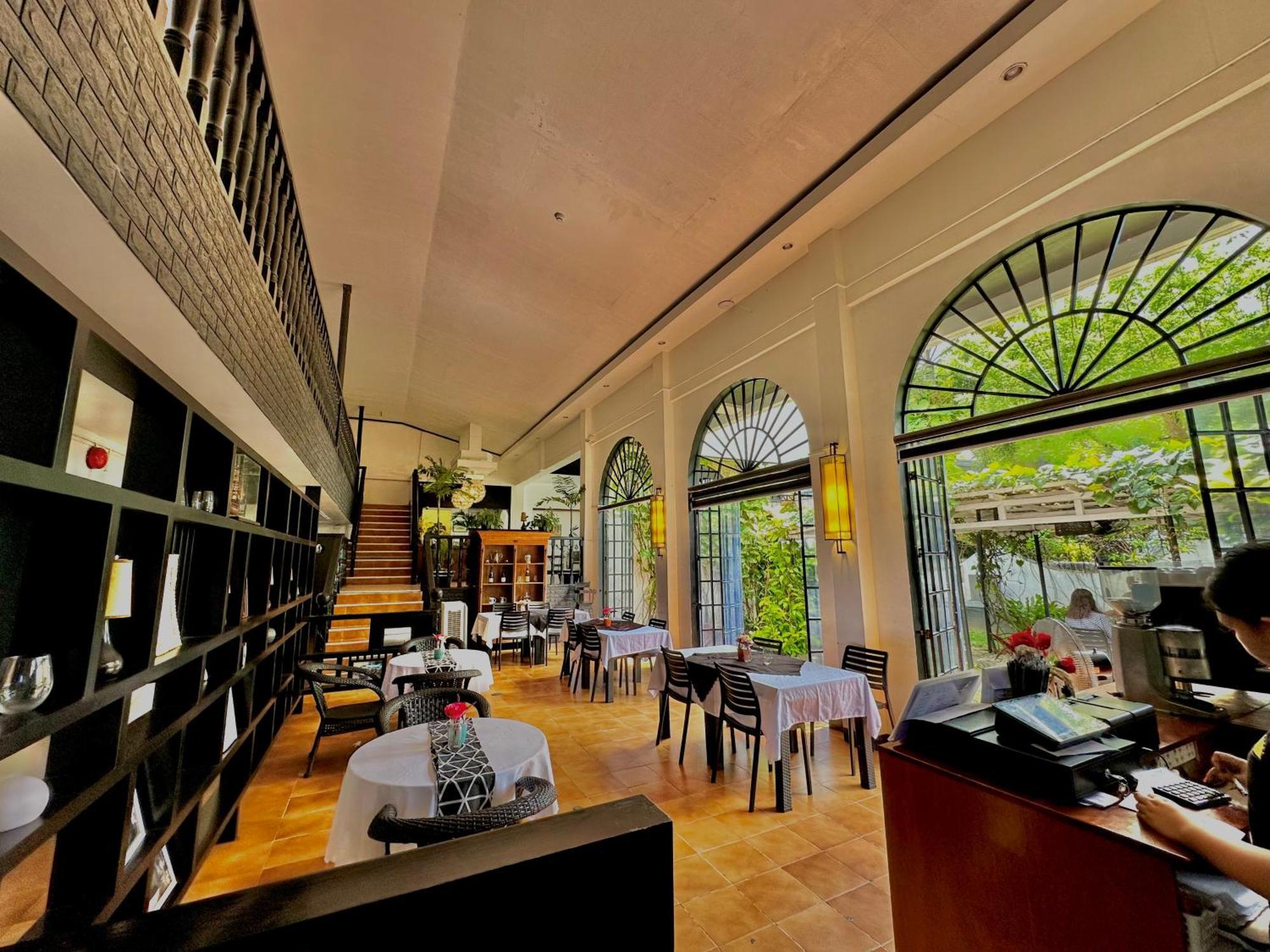 Fernando'S Hotel Sorsogon Zewnętrze zdjęcie